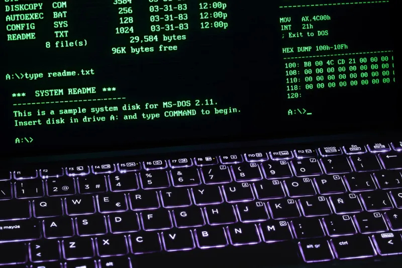 Dependency Managers Under the Microscope: How RPM, APT, and Pacman Hold Up in Modern Production Environments